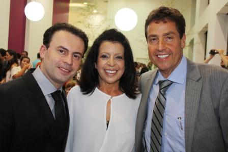 Armando-Cunha-Aidêe-Marques-e-Roberto-Ribeiro